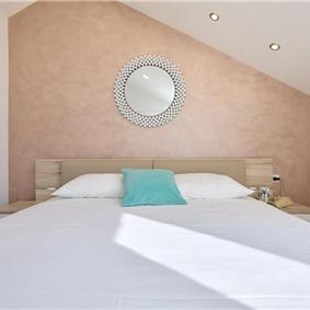 4 Bedroom Villa with pool and terrace near Dubrovnik, Sleeps 8